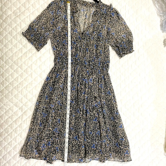 Shoshanna Short Sleeve Floral Dress with Metallic, size 0 - Picture 5 of 11